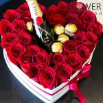 Impressive Rose Box