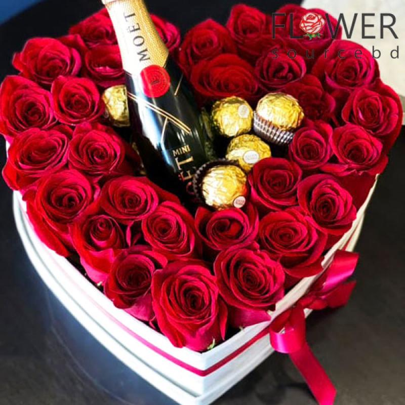 Impressive Rose Box