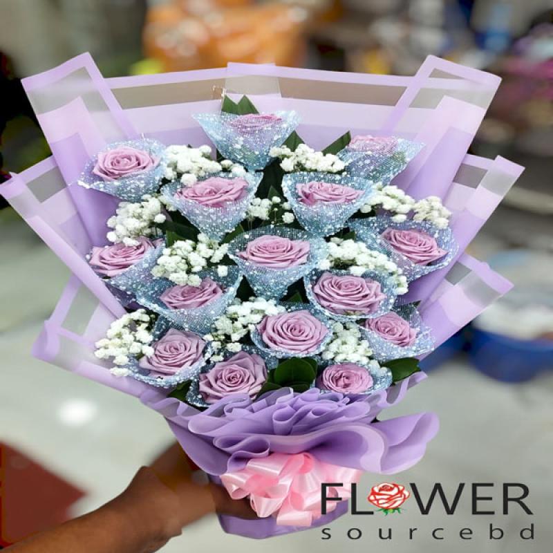 Lavender Dream – Elegant Rose Bouquet